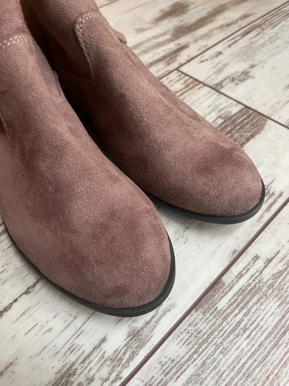 Arizona Jean Co Garrity Taupe Ankle Boots Faux Suede Memory Foam 9W NWT - Picture 9 of 14